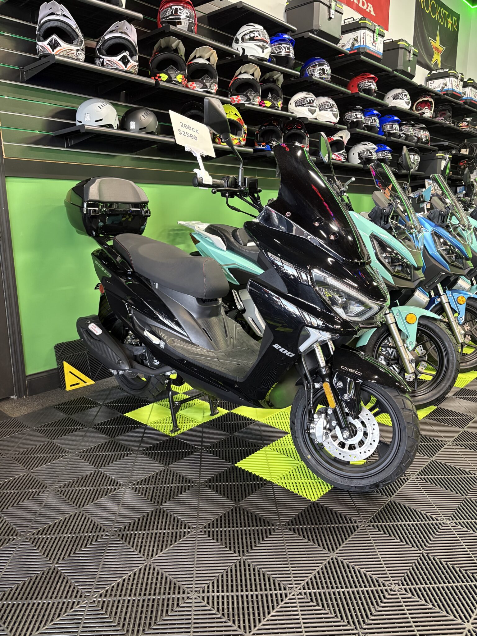 Eagle 200cc Scooter