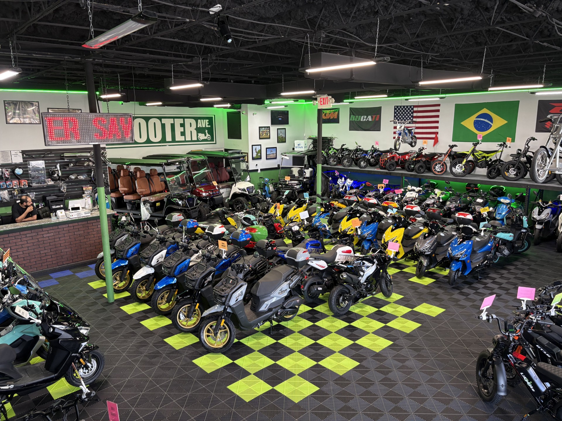 Scooter Ave gallery photo