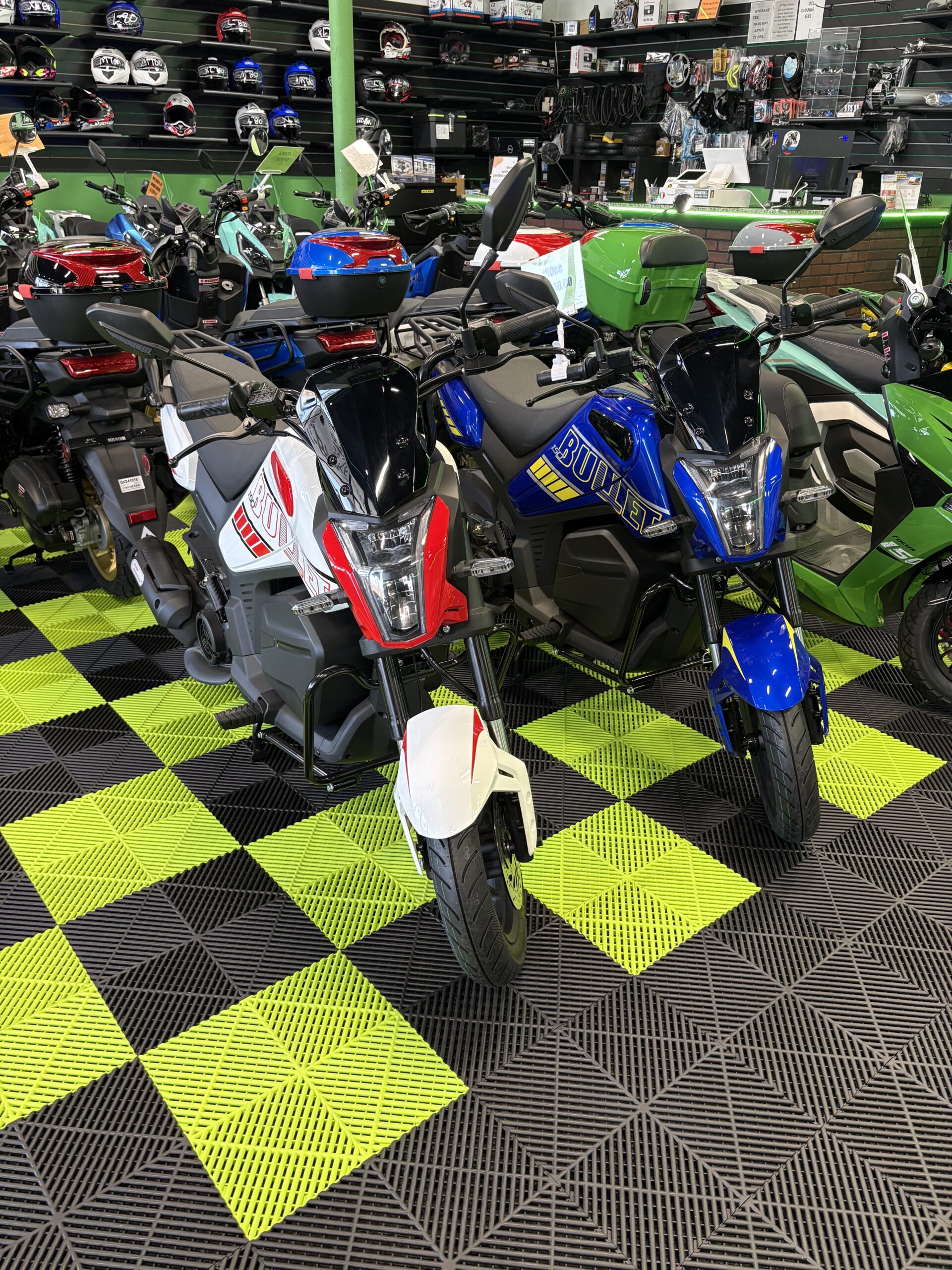Bullet 150 Scooter - Image 2