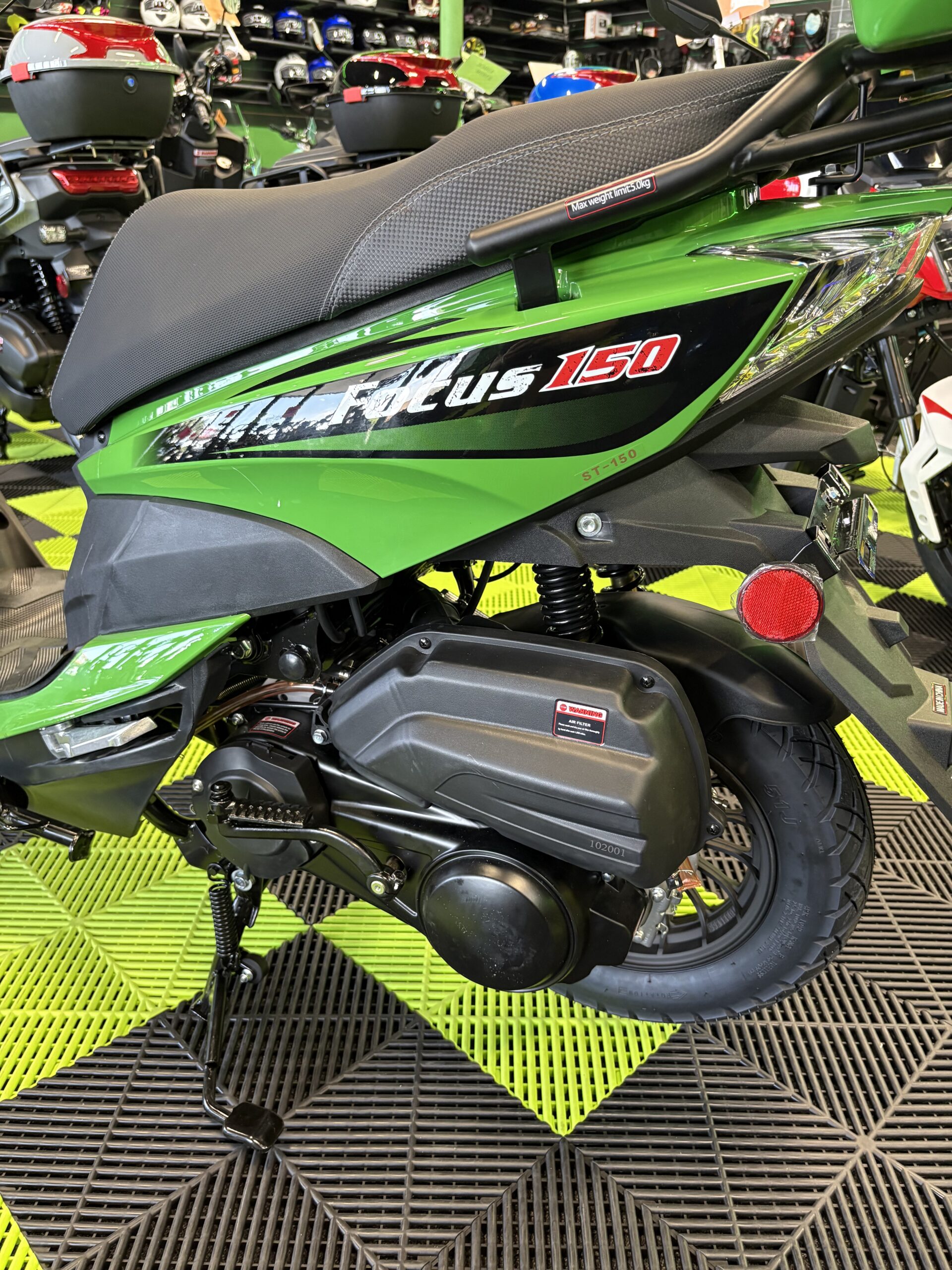 Viper 150 Scooter - Image 2