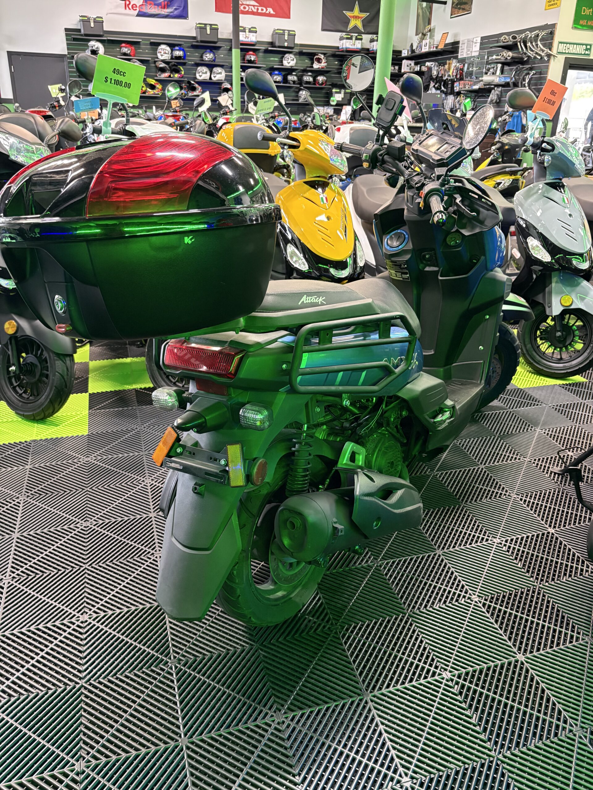 Attack Ams 150 scooter - Image 3
