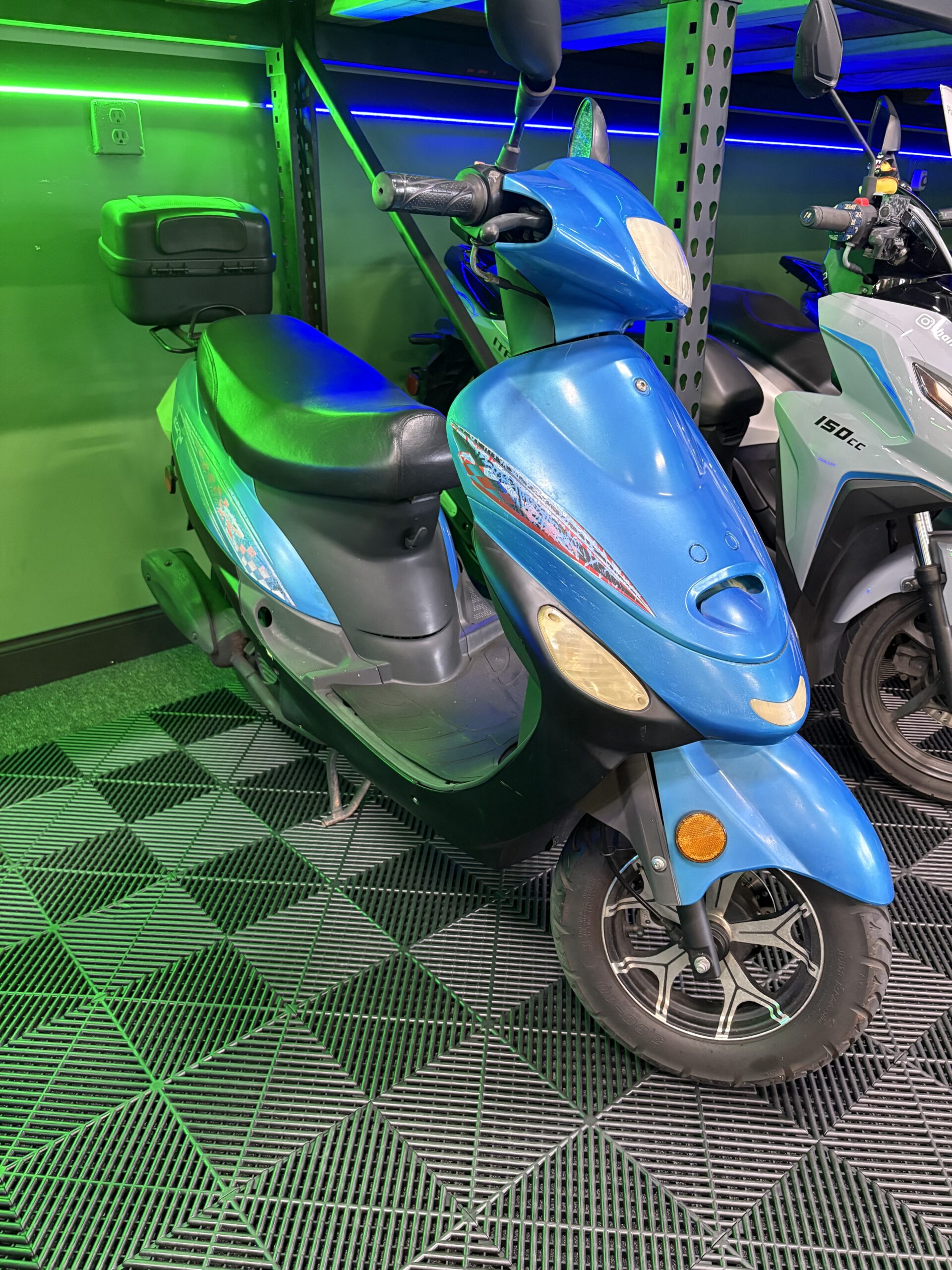 49cc scooter - Image 3