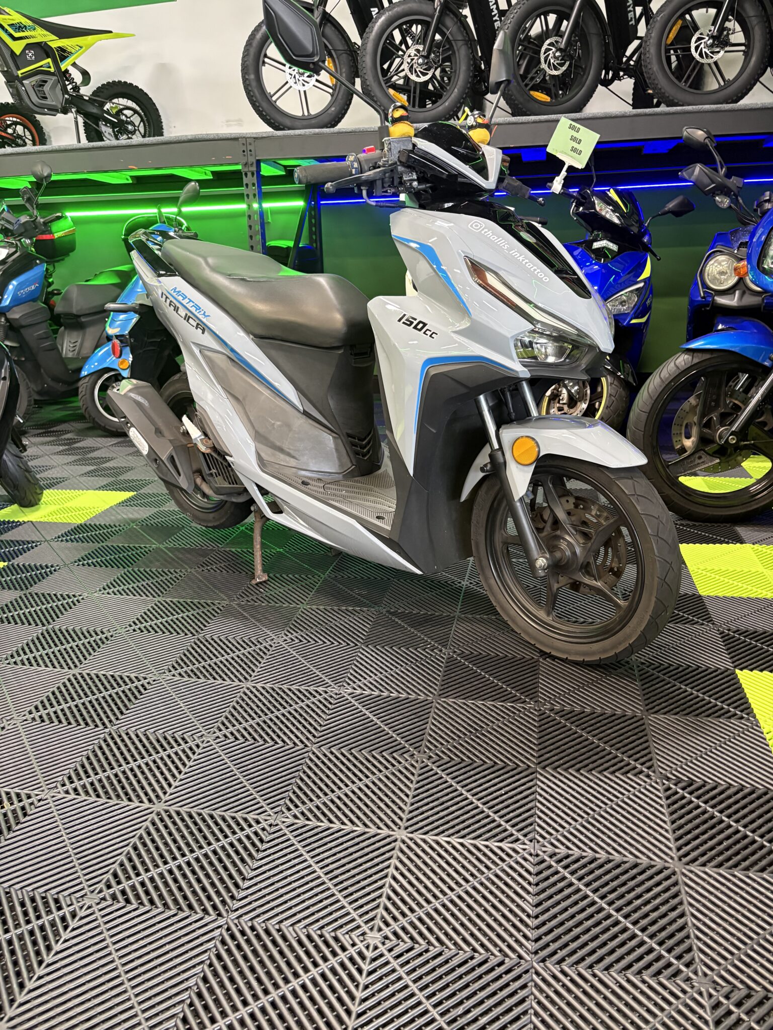 Italica Matrix 150 scooter