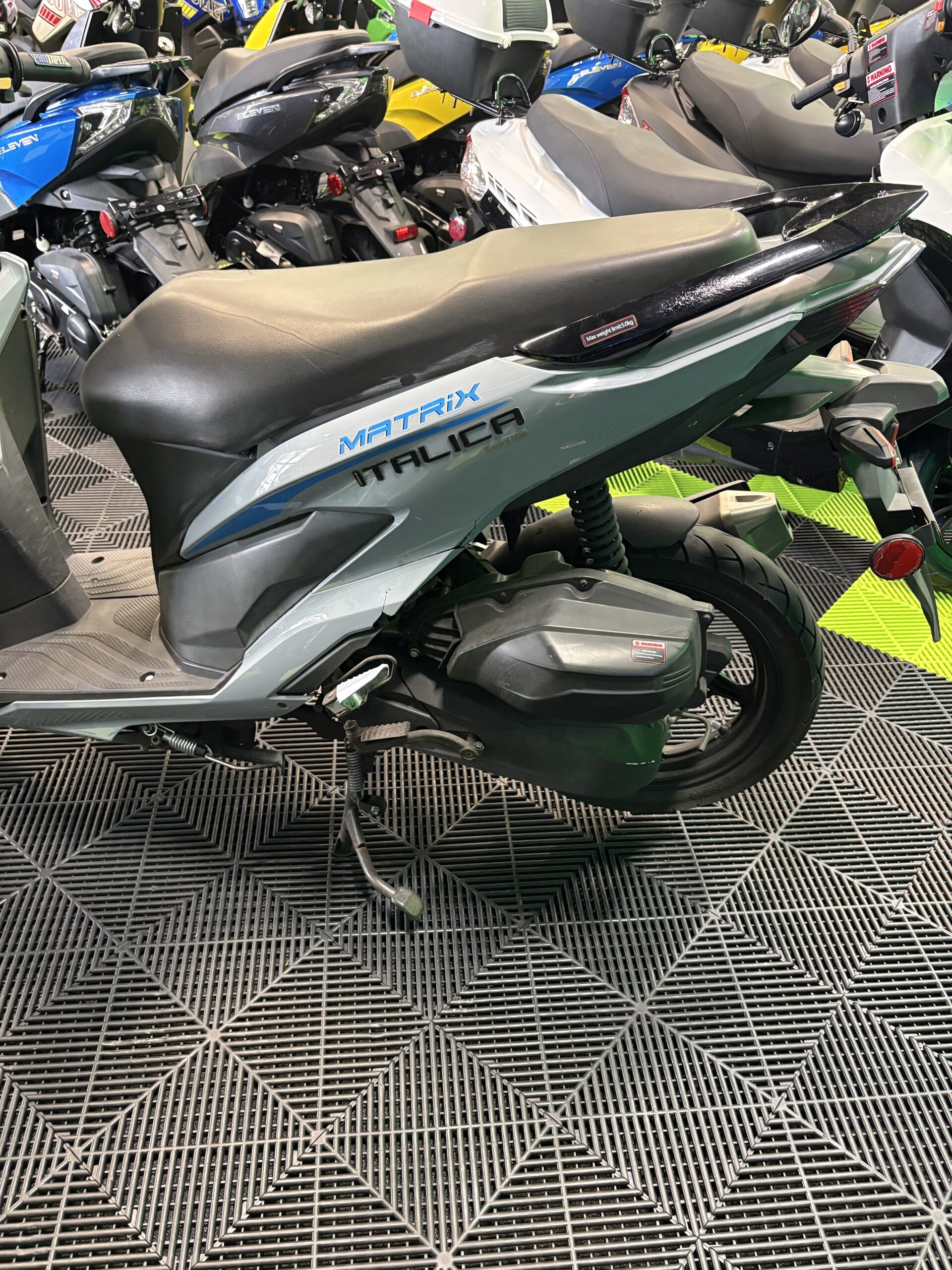 Matrix 150 scooter - Image 3