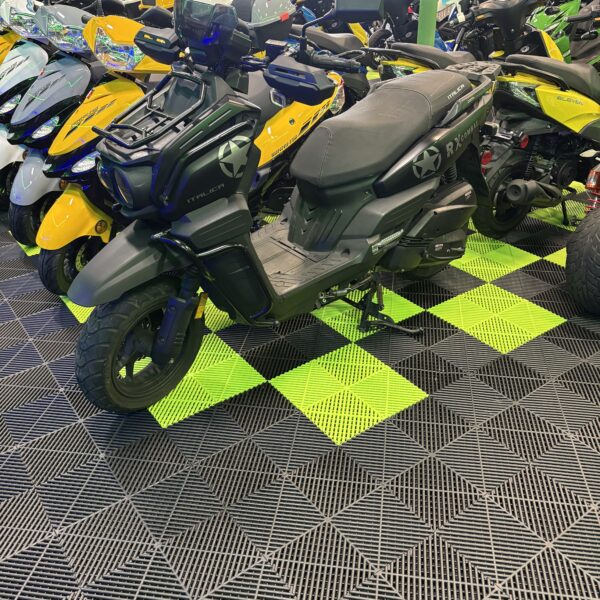 RxCombat 150 scooter