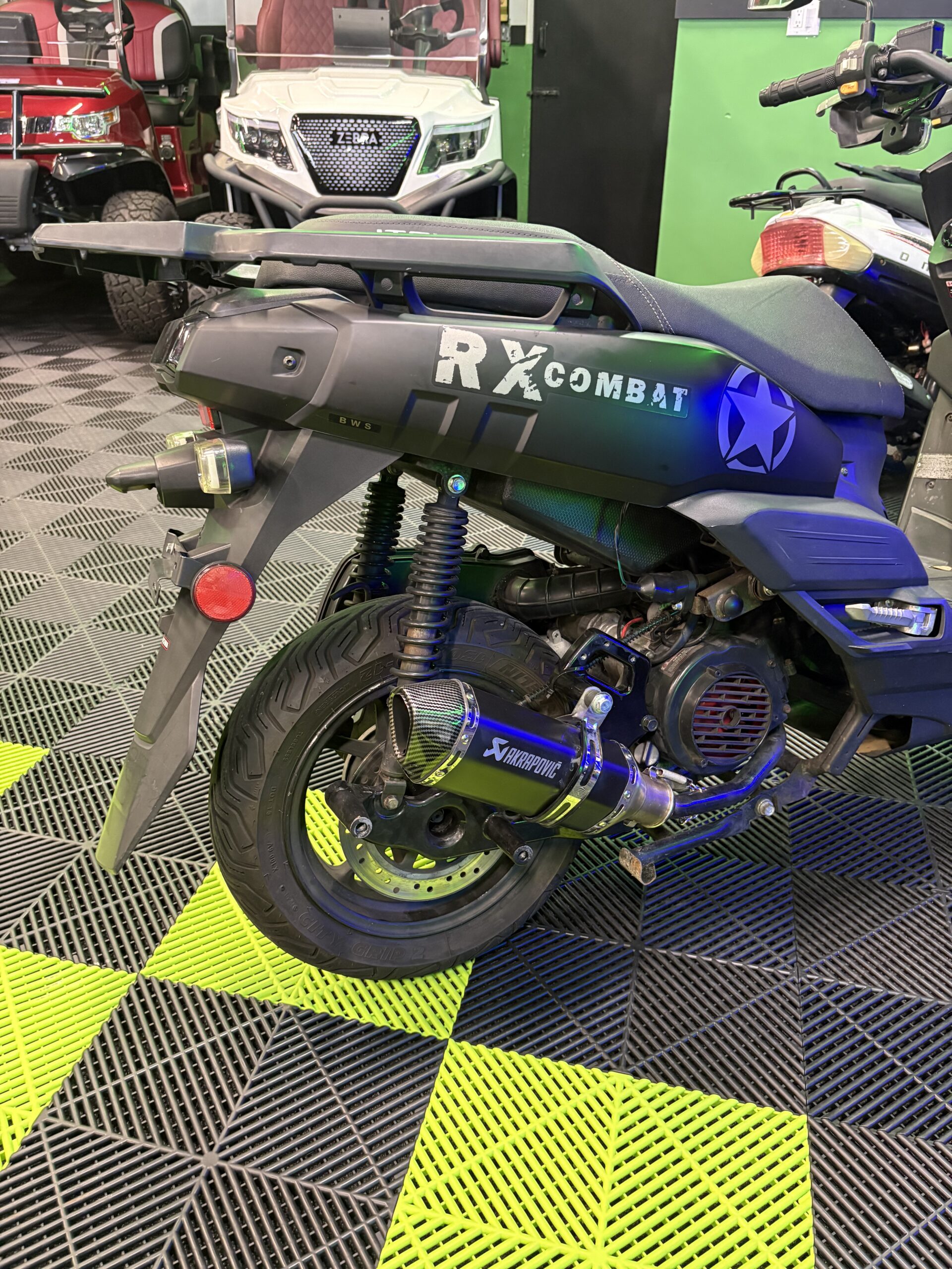 RxCombat 150 scooter - Image 4