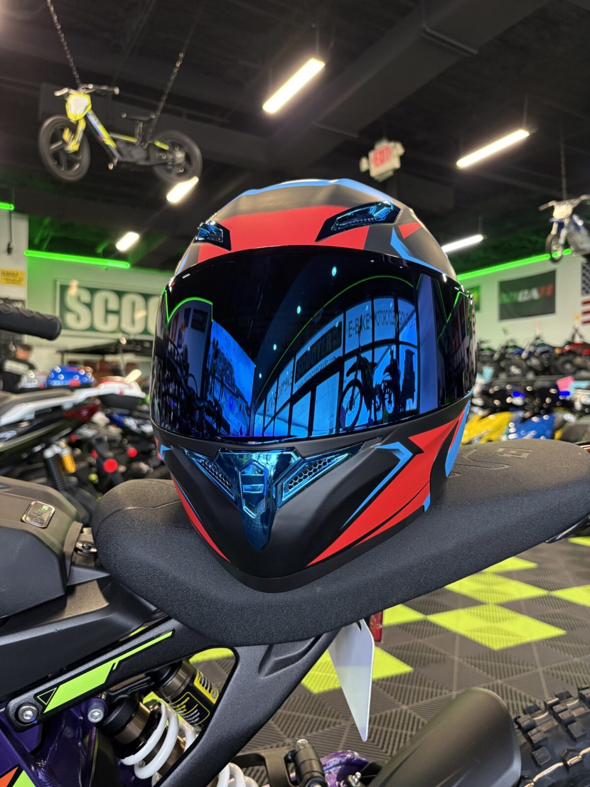 Street Full Face Helmet
